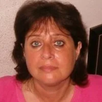 Daphne Romy, Barnis Forbes